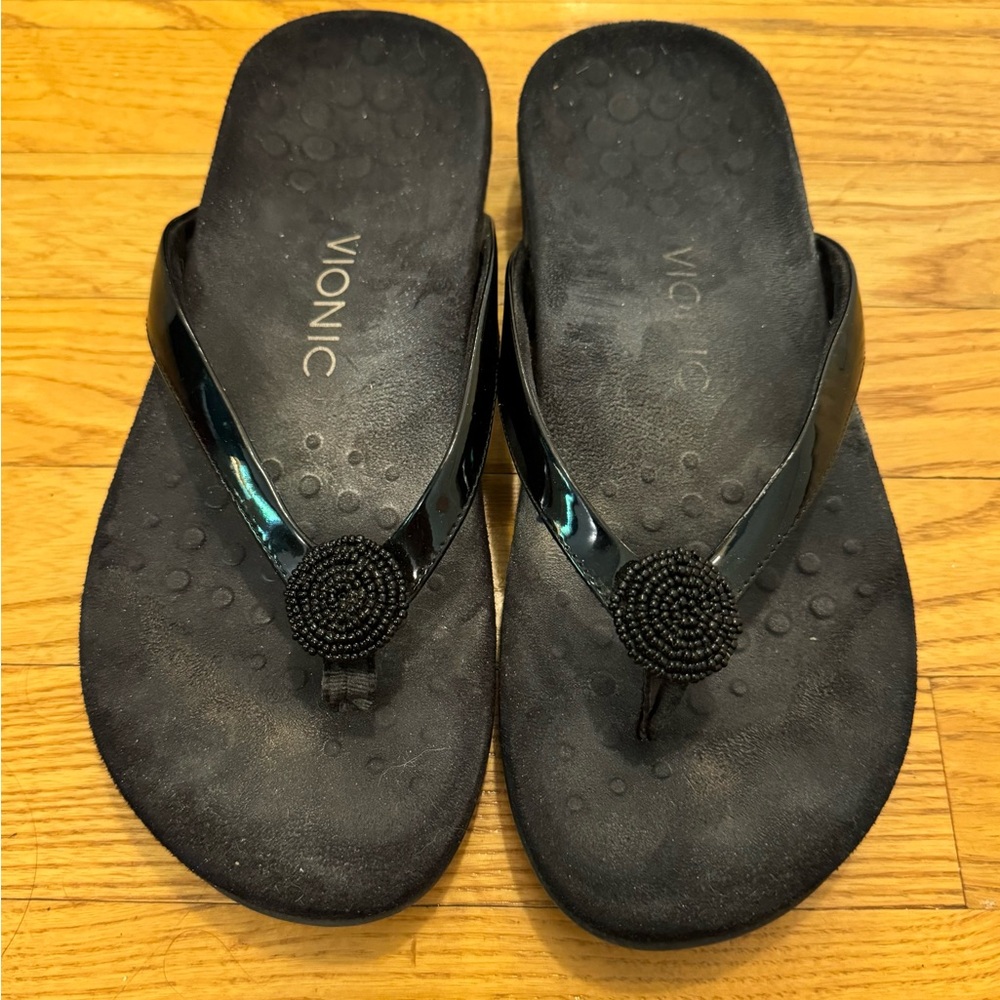 Vionic Black Flip Flops Sz 8W